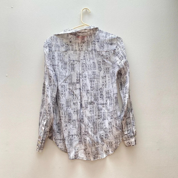 JOE FRESH - Silk City Scape Button Down Blouse - Picture 2 of 5